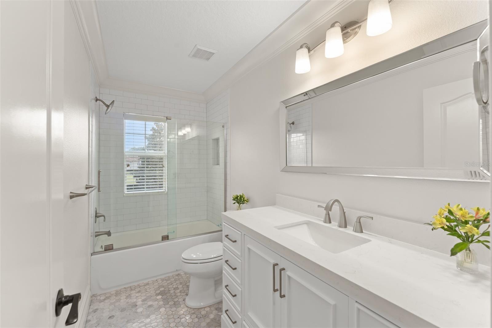 LAKE DAVIS ESTATES - Residential