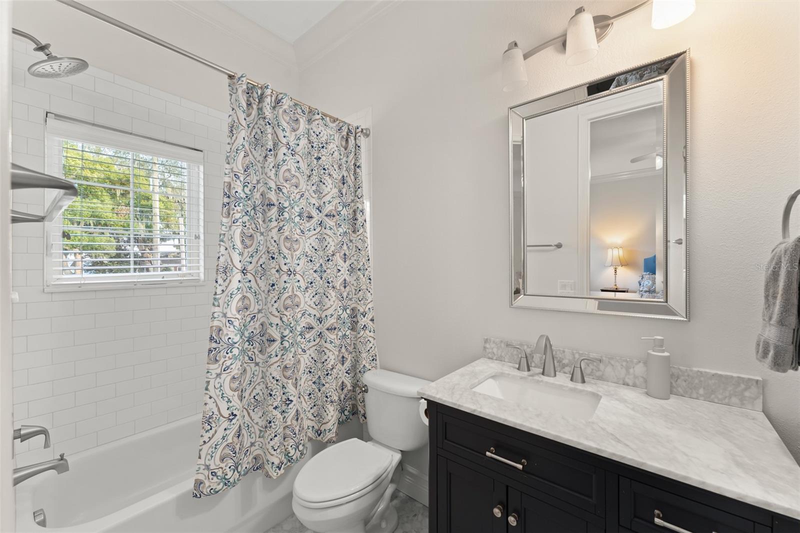 LAKE DAVIS ESTATES - Residential