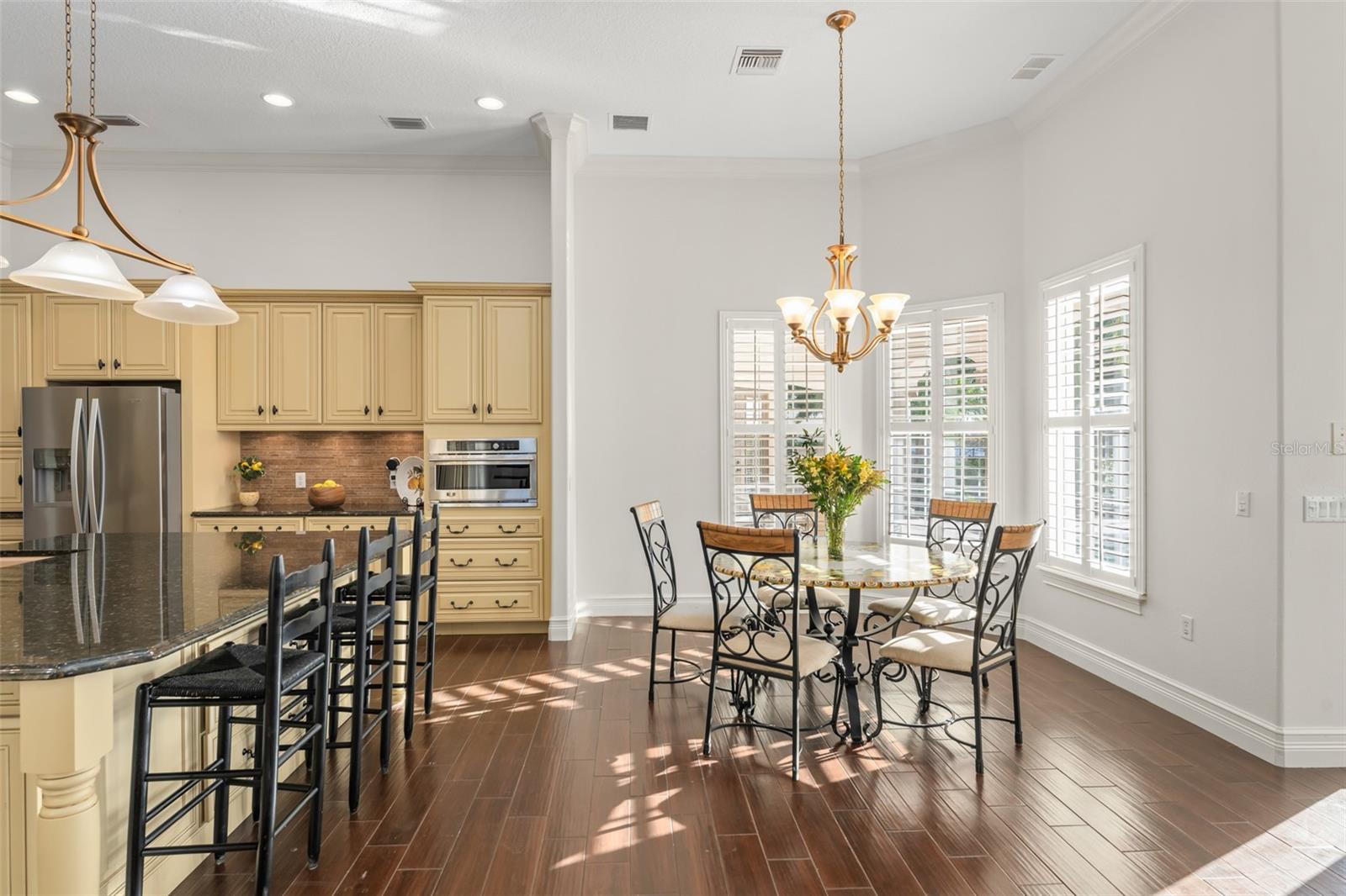 LAKE DAVIS ESTATES - Residential