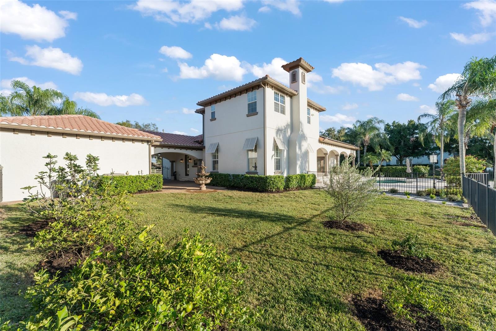 LAKE DAVIS ESTATES - Residential