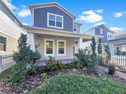 A home in DEBARY