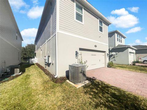 A home in DEBARY