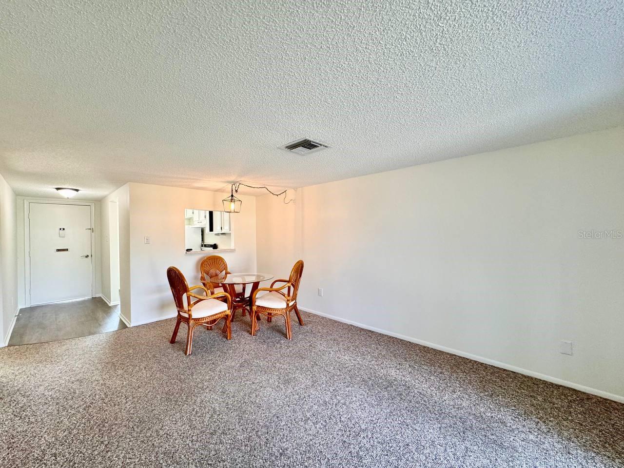 07 SPGS VILLAS CONDO - Residential Lease