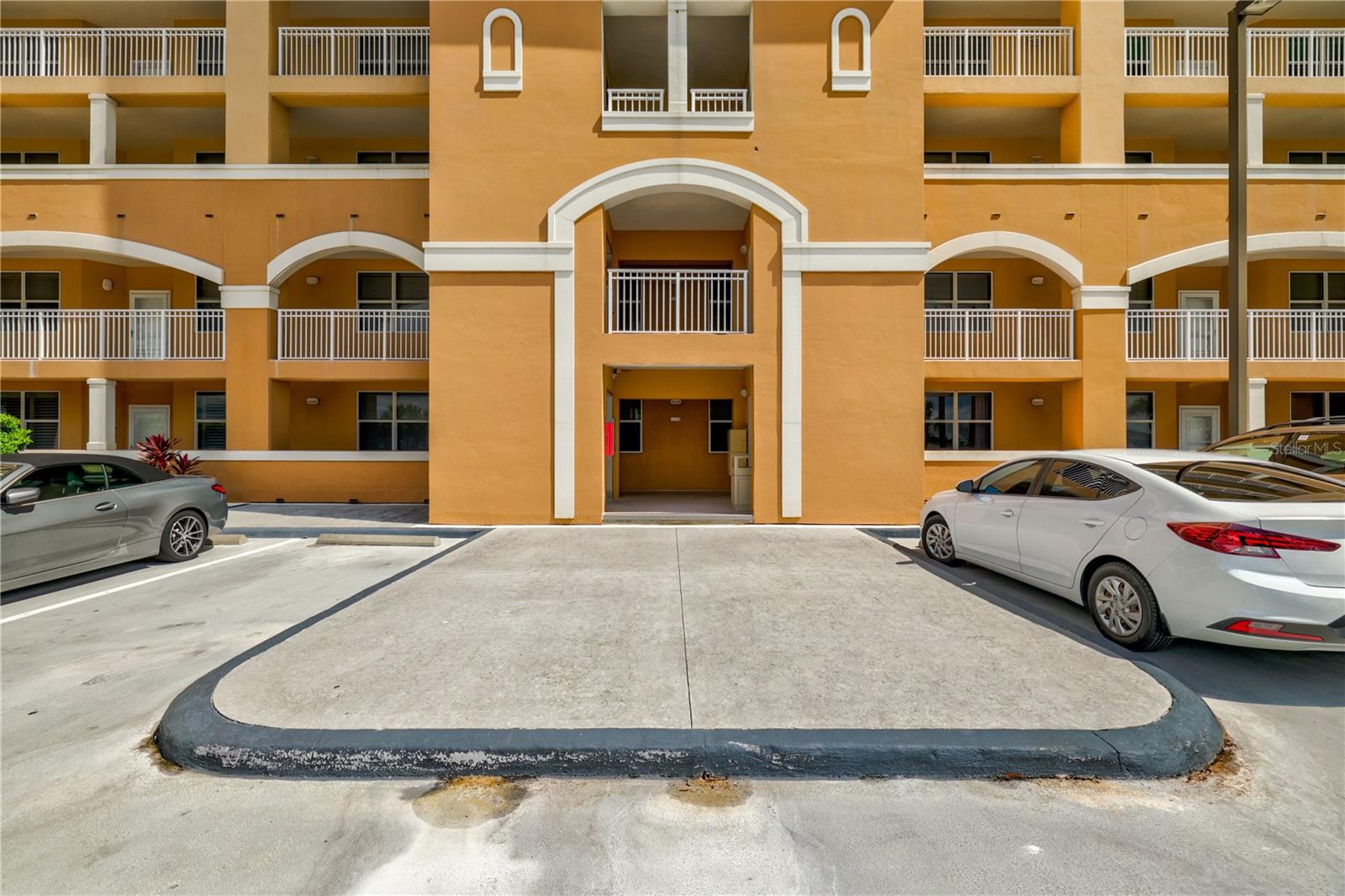 SURF CLUB 03 CONDO - Residential