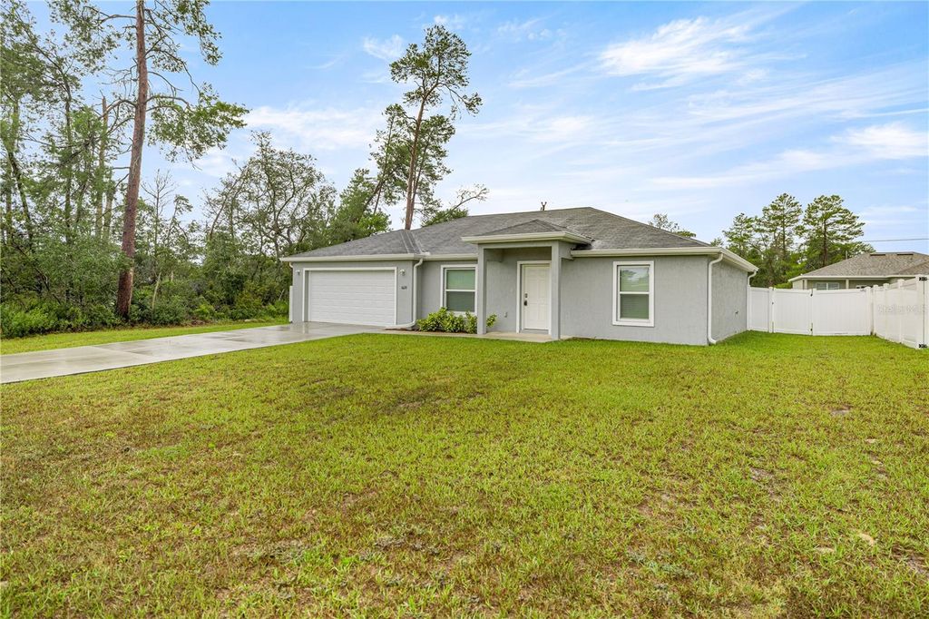 Photo of 16128 SW 21st Terrace Road, Ocala, FL 34473 (MLS # O6348907)