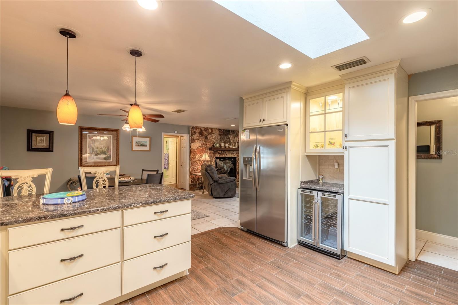 1413 ORANGE TREE DRIVE