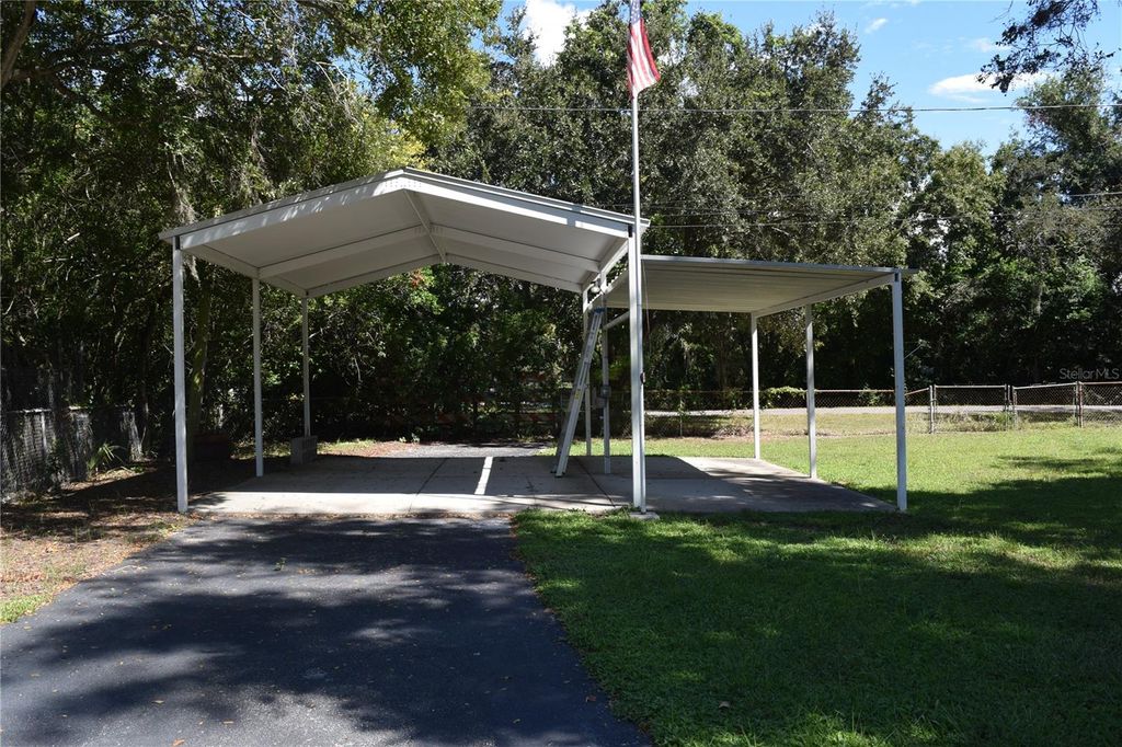 Photo of 1729 S Pinellas Avenue, Tarpon Springs, FL 34689 (MLS # TB8415987)