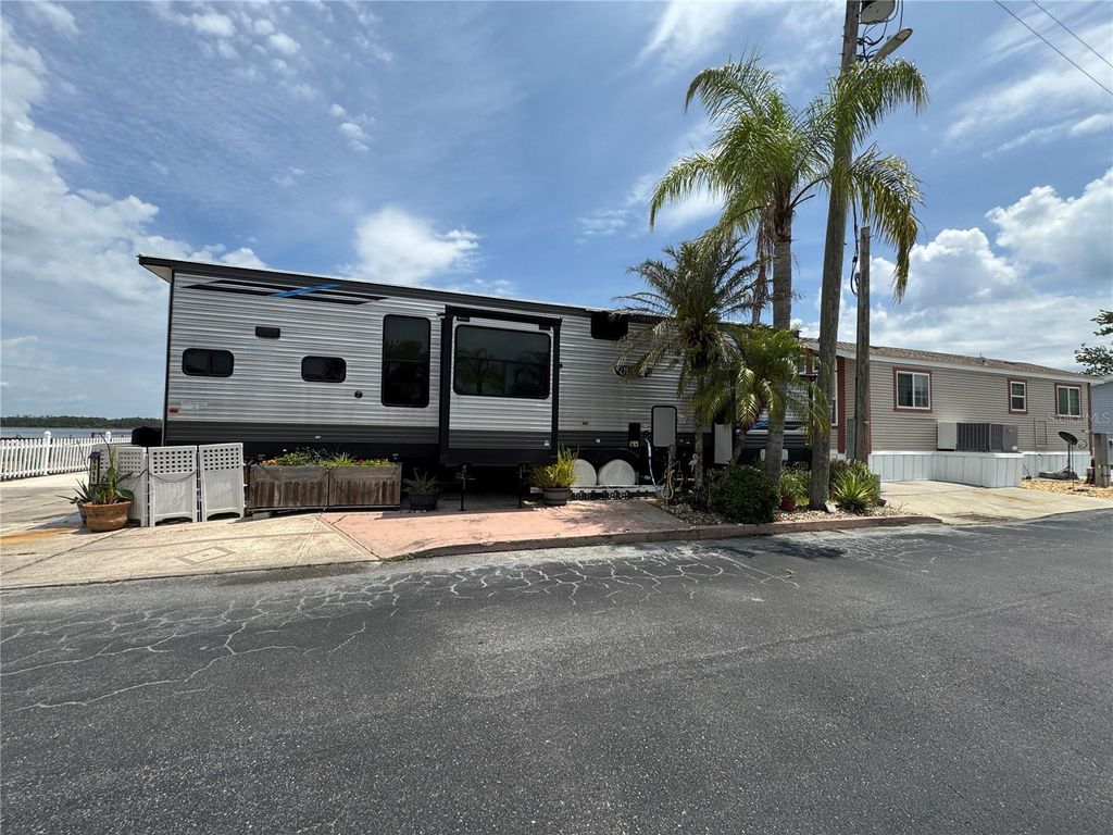 Photo of 1311 Pine Island Drive N, Saint Cloud, FL 34771 (MLS # S5149994)