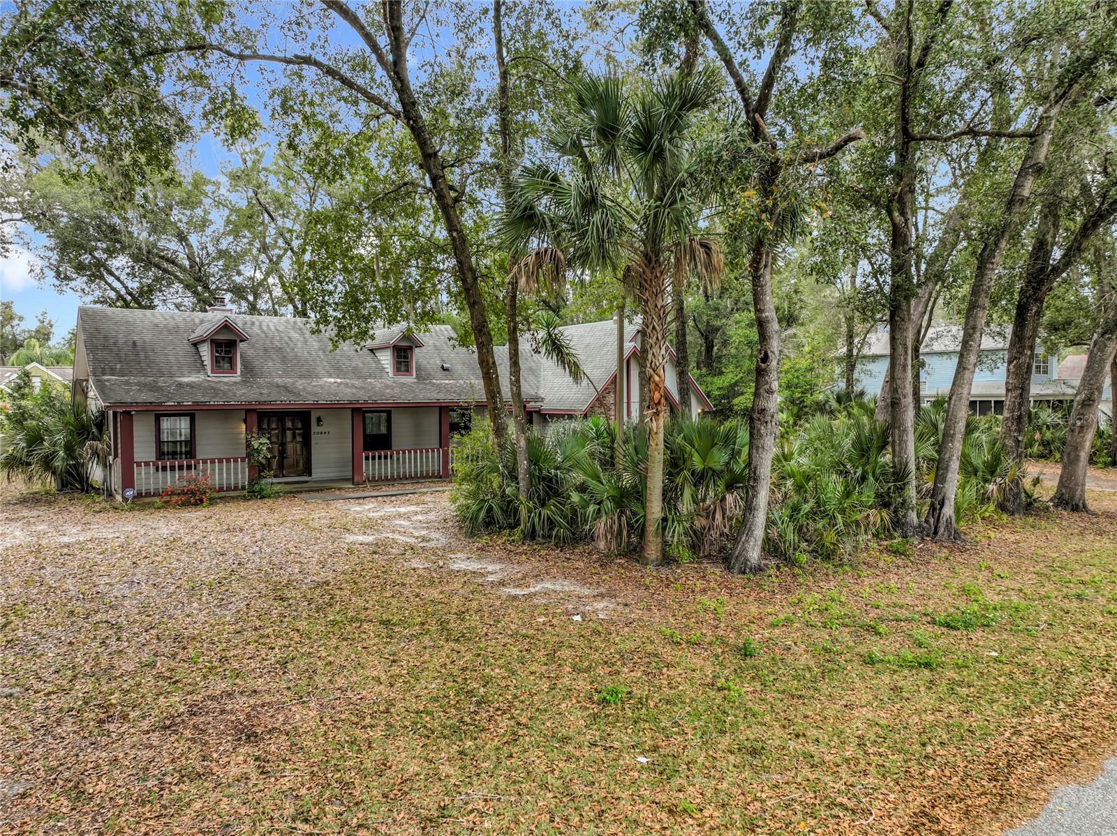 MOUNT PLYMOUTH - Residential