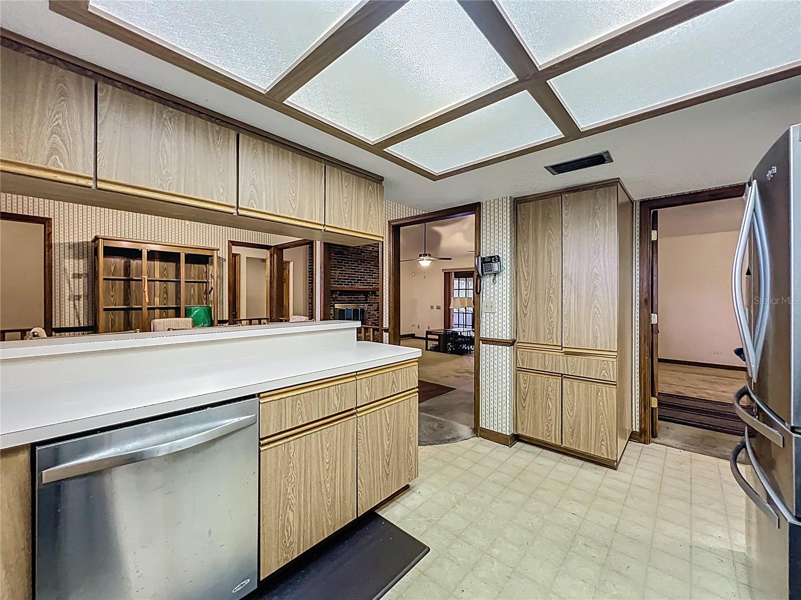 MOUNT PLYMOUTH - Residential