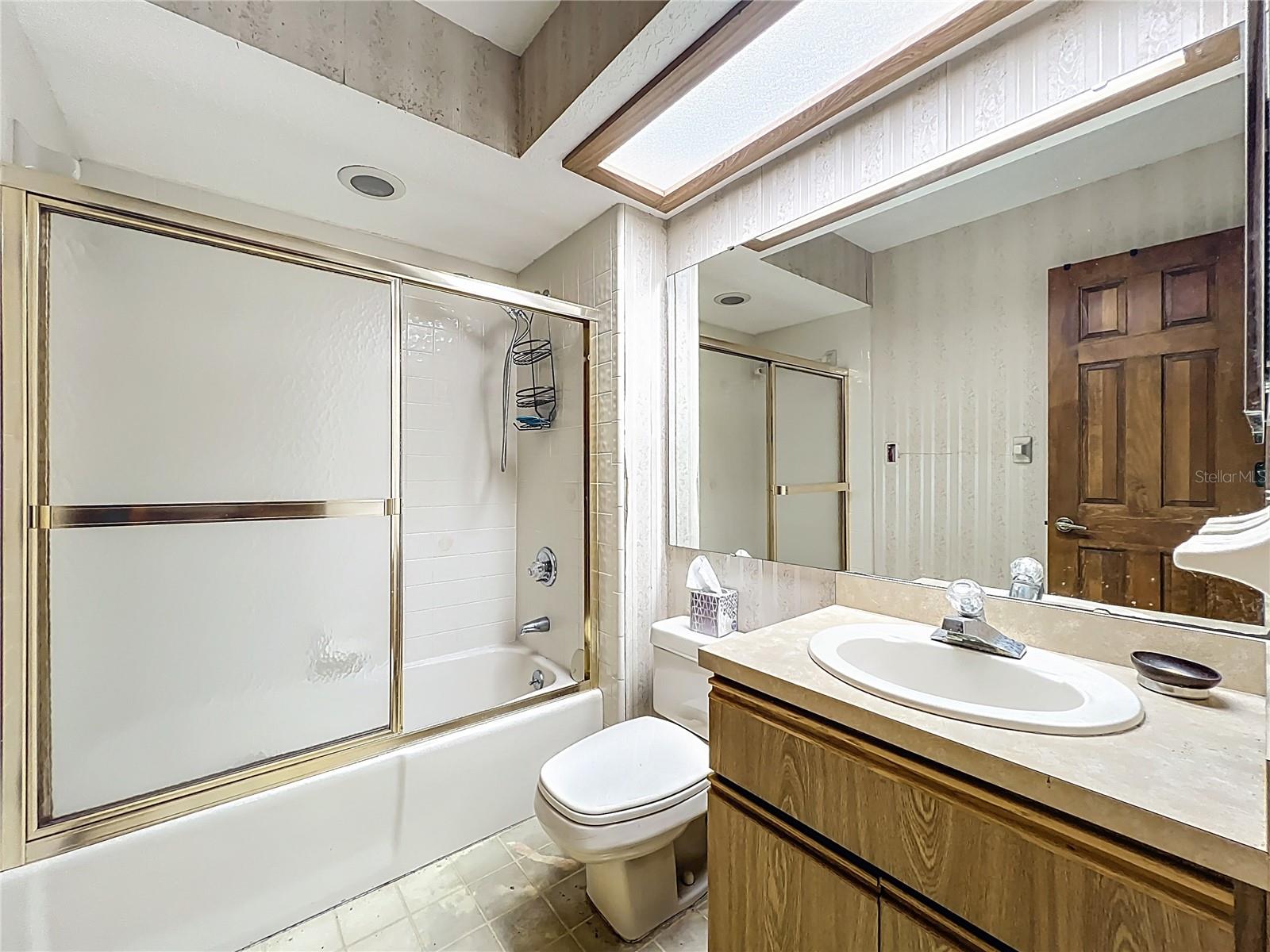 MOUNT PLYMOUTH - Residential