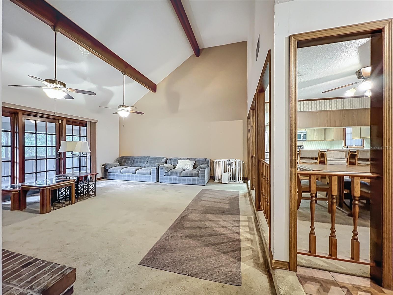 MOUNT PLYMOUTH - Residential