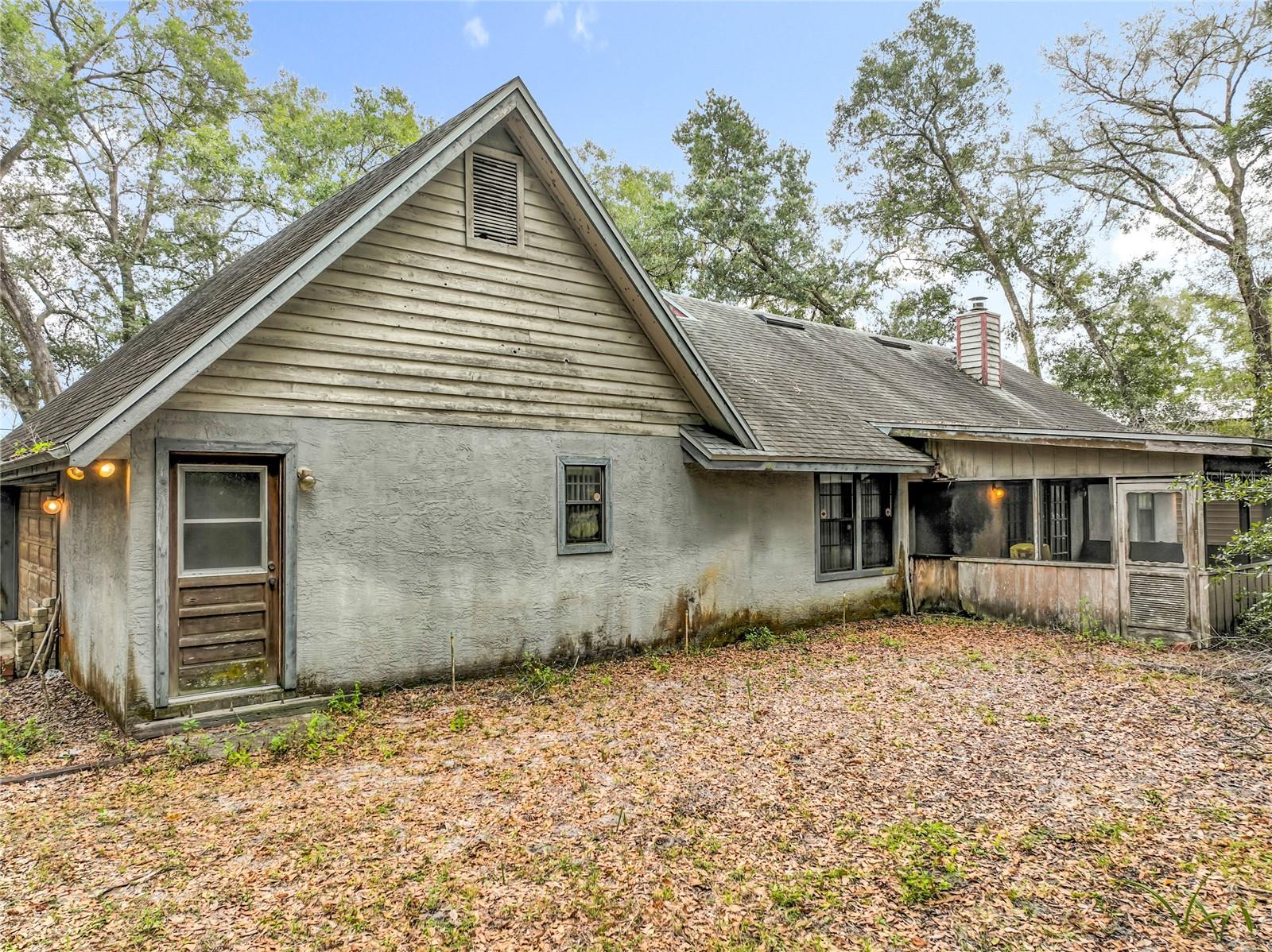 MOUNT PLYMOUTH - Residential