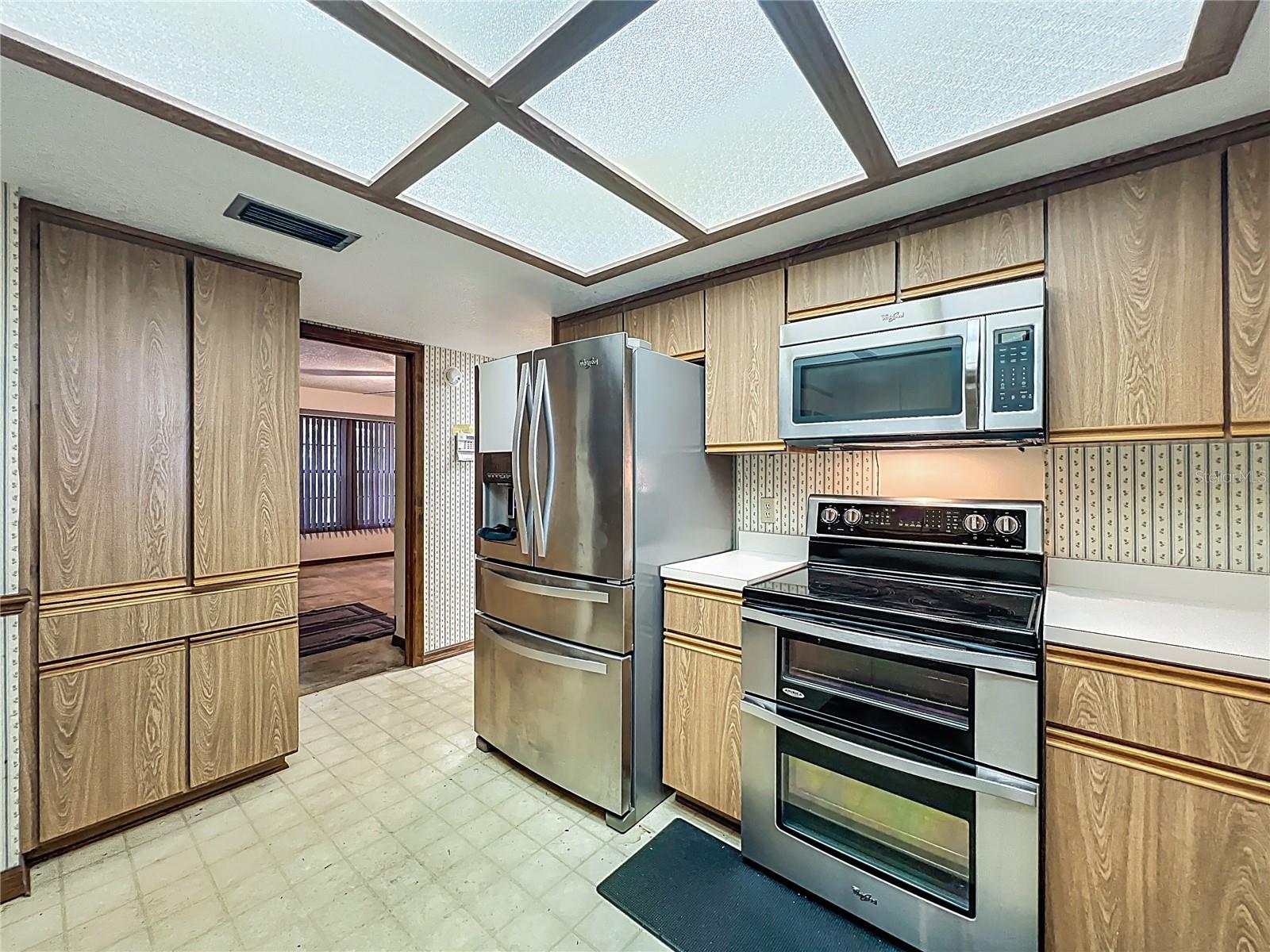 MOUNT PLYMOUTH - Residential