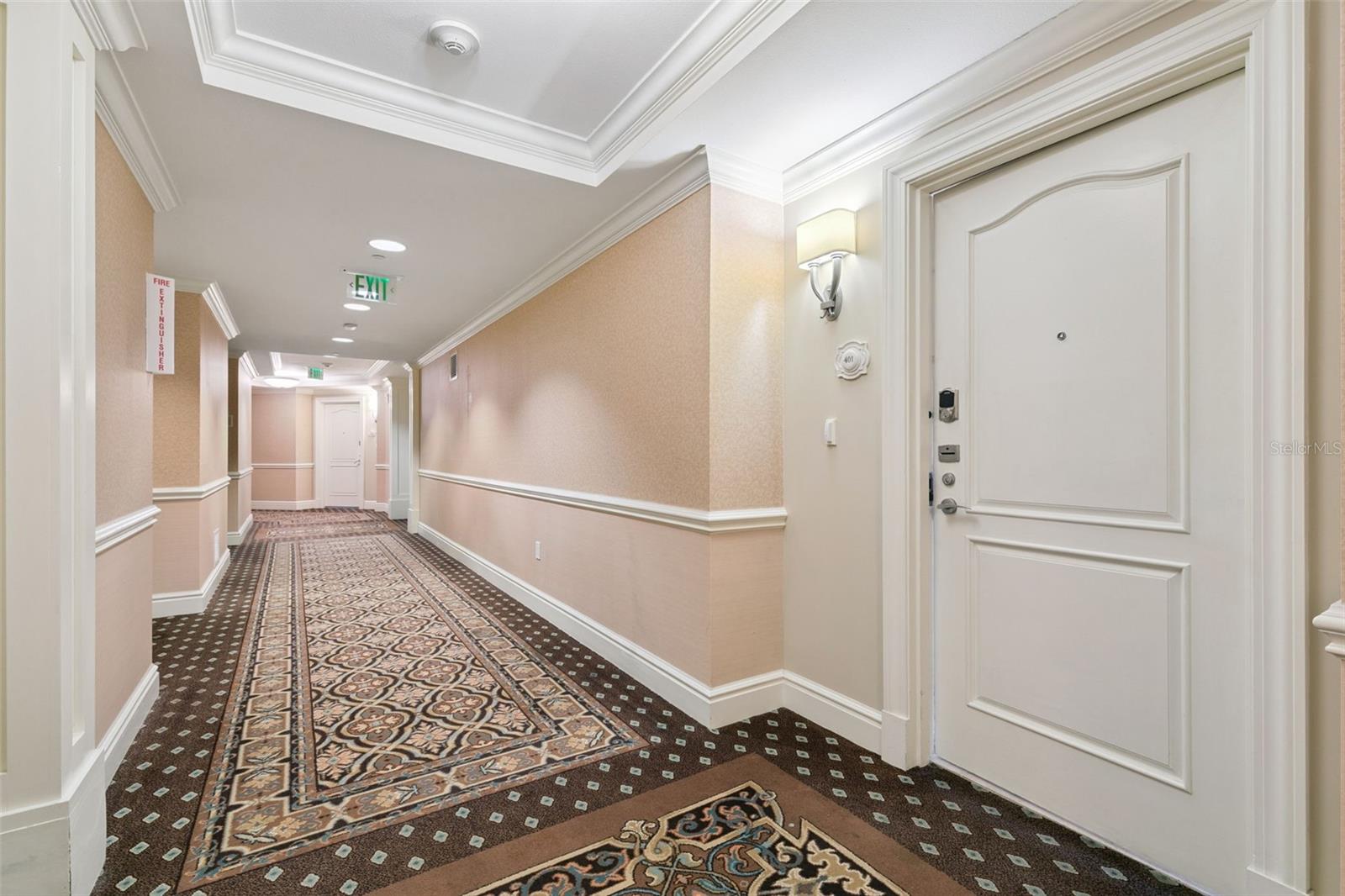 REUNION - Residential