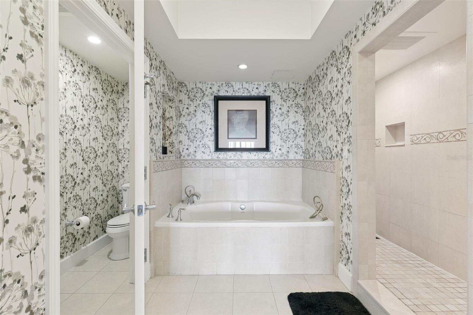 REUNION - Residential