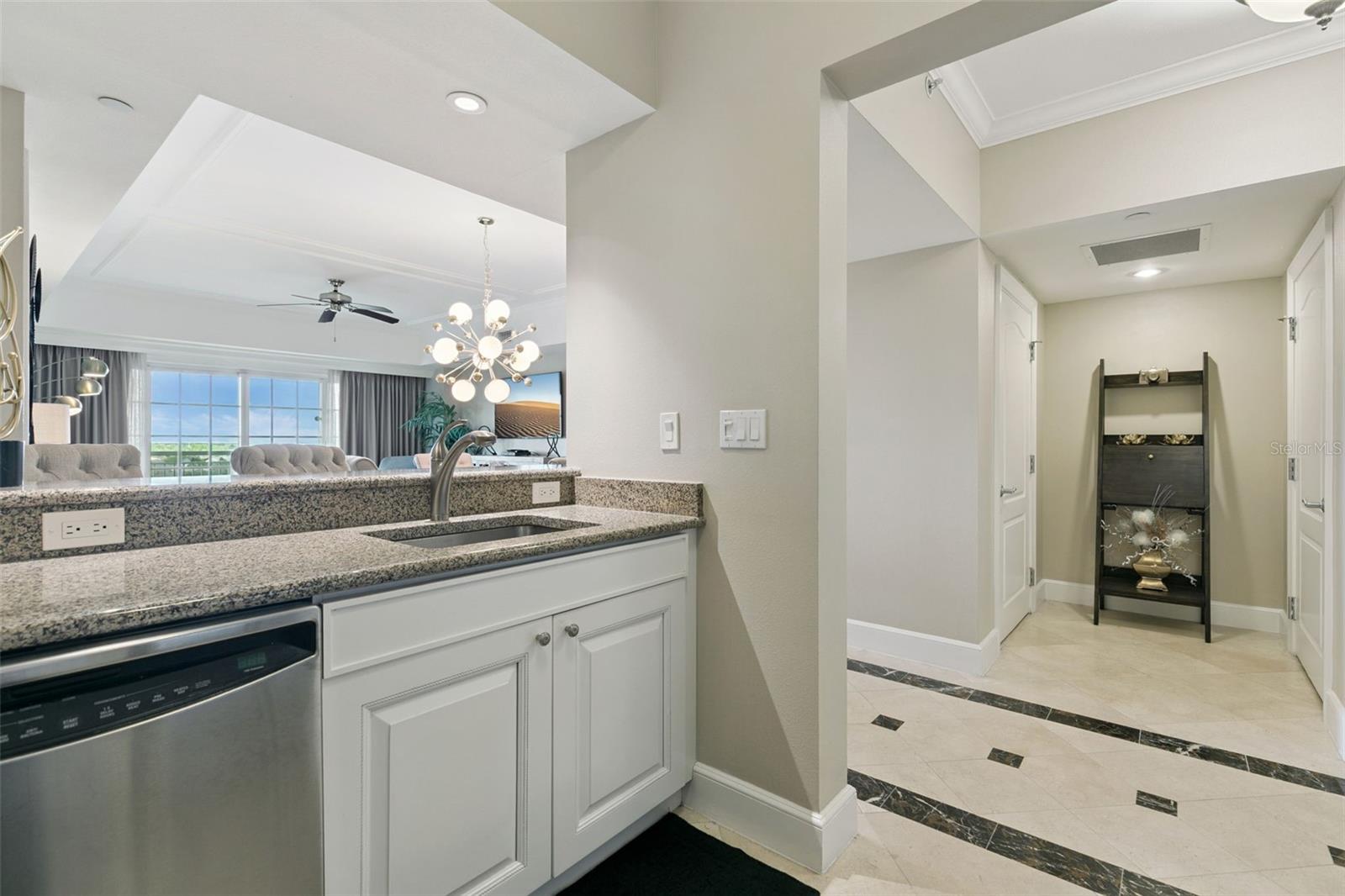 REUNION - Residential