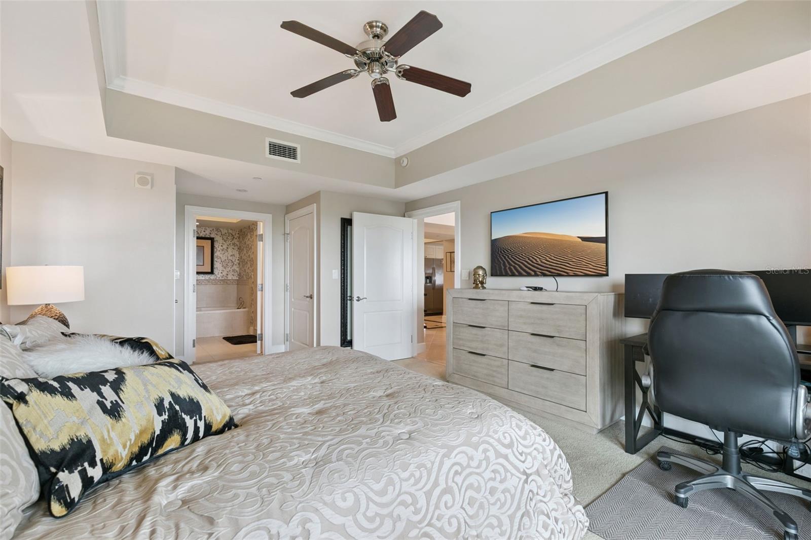 REUNION - Residential