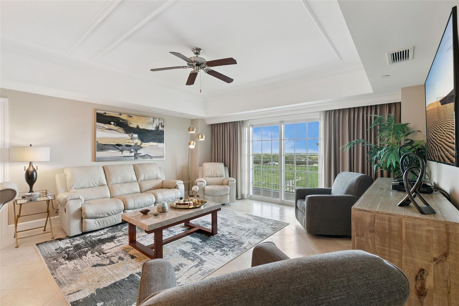 REUNION - Residential