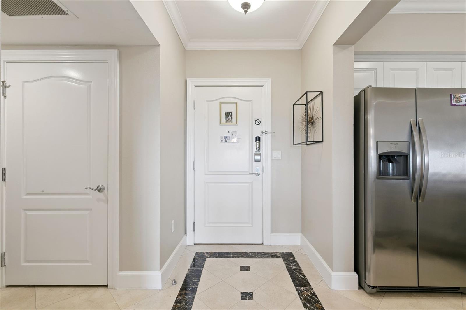 REUNION - Residential