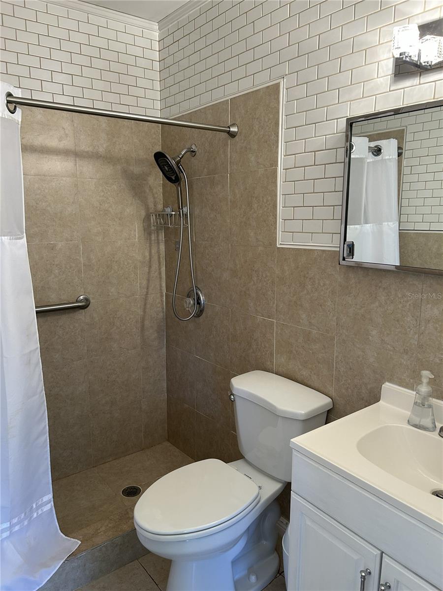 CLEARVIEW OAKS BLDG 7 - Residential