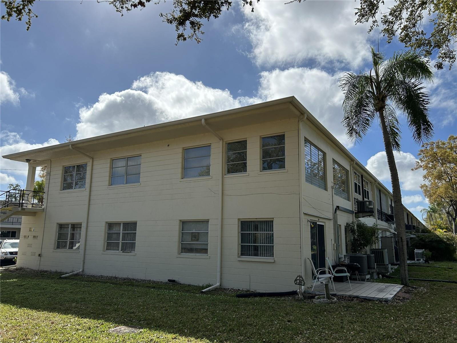 CLEARVIEW OAKS BLDG 7 - Residential