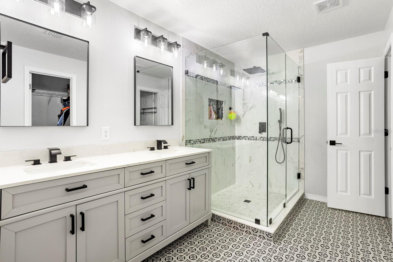 EAGLE PINES - Residential