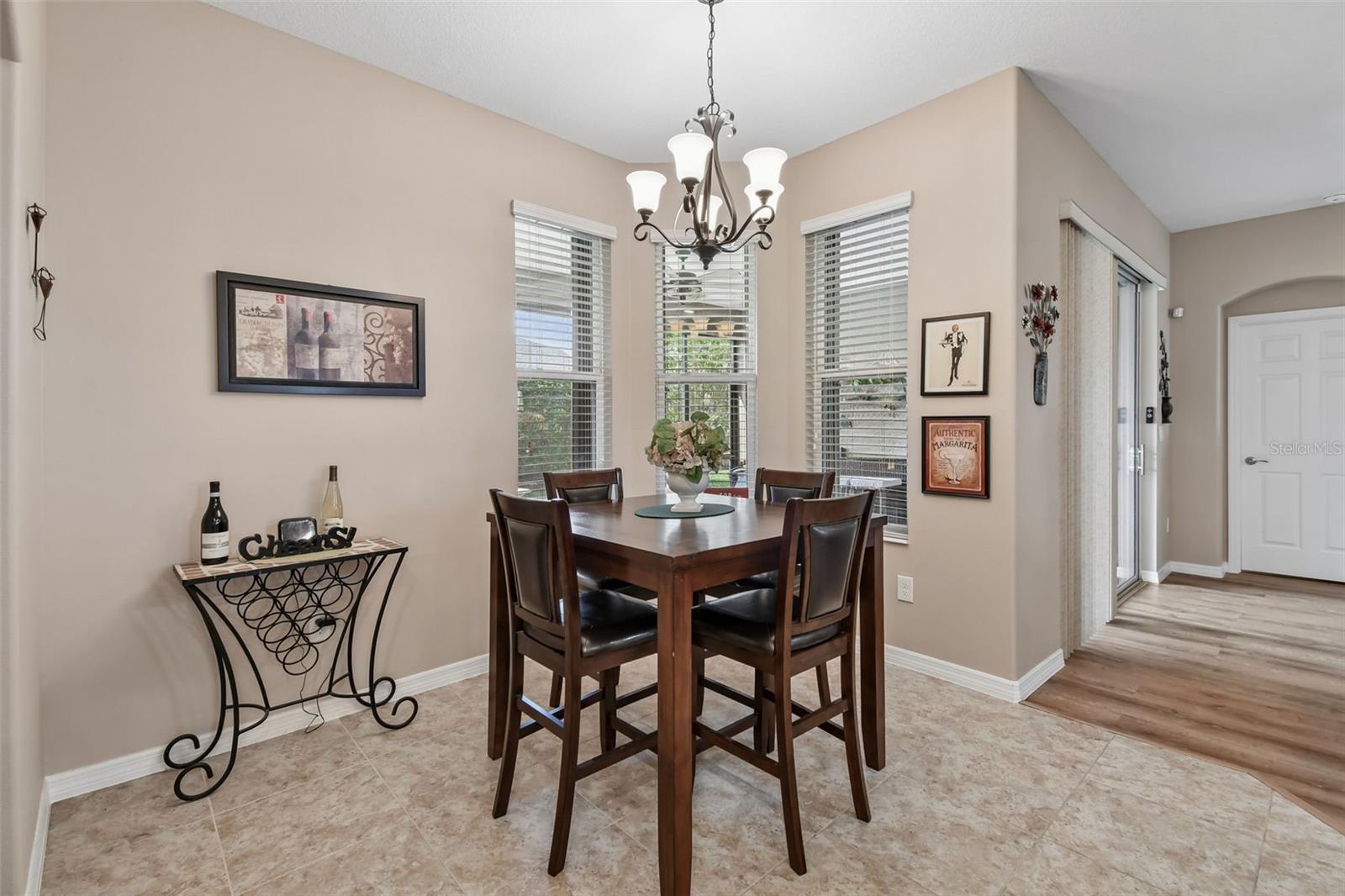 ARLINGTON RIDGE - Residential