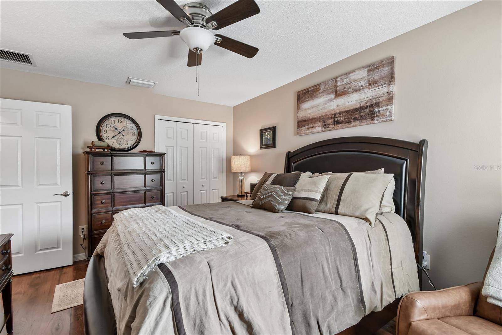 ARLINGTON RIDGE - Residential