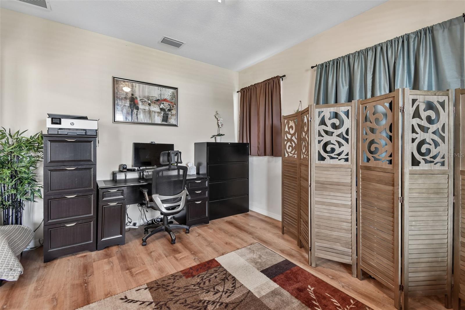 ARLINGTON RIDGE - Residential