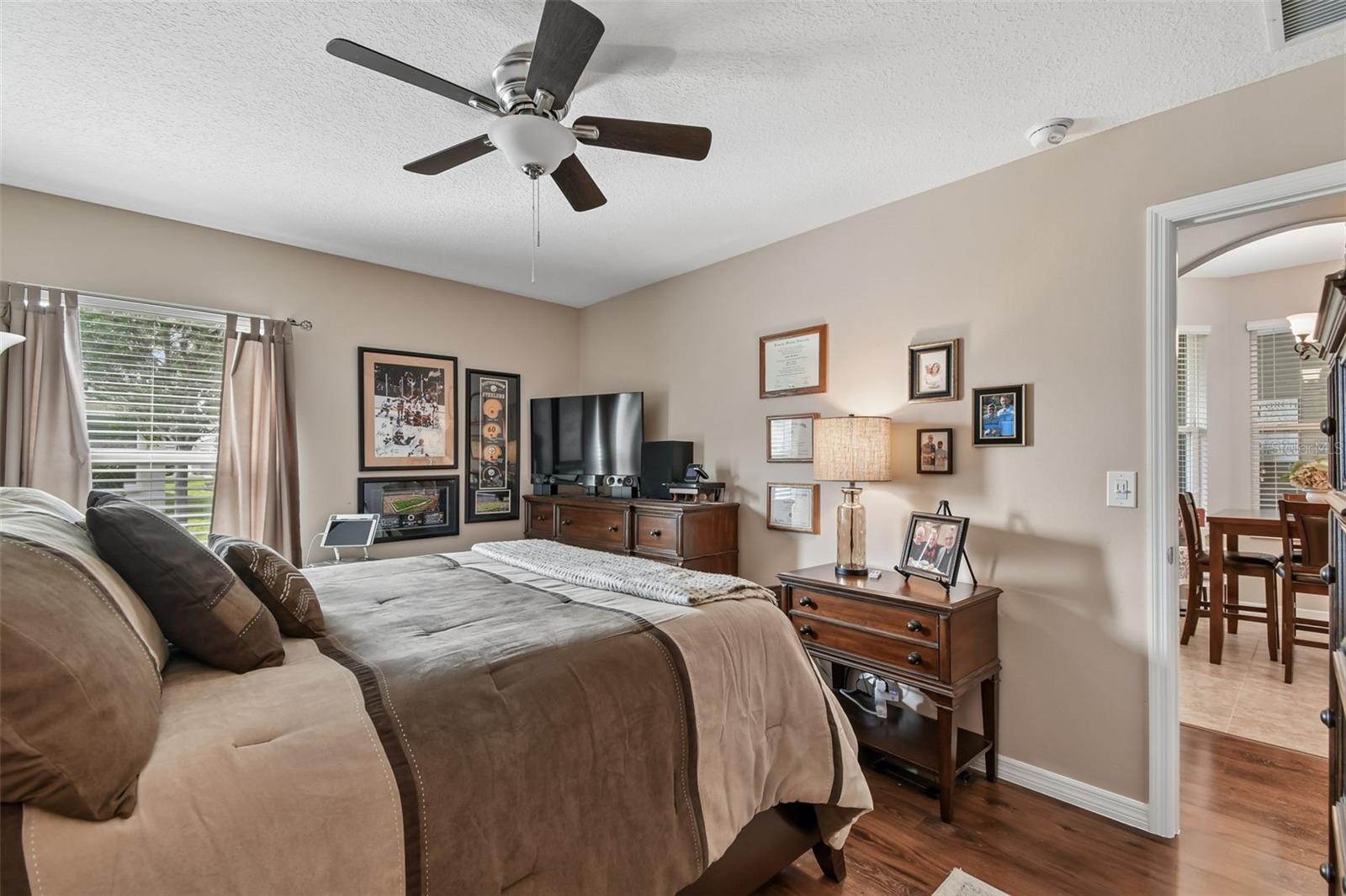 ARLINGTON RIDGE - Residential