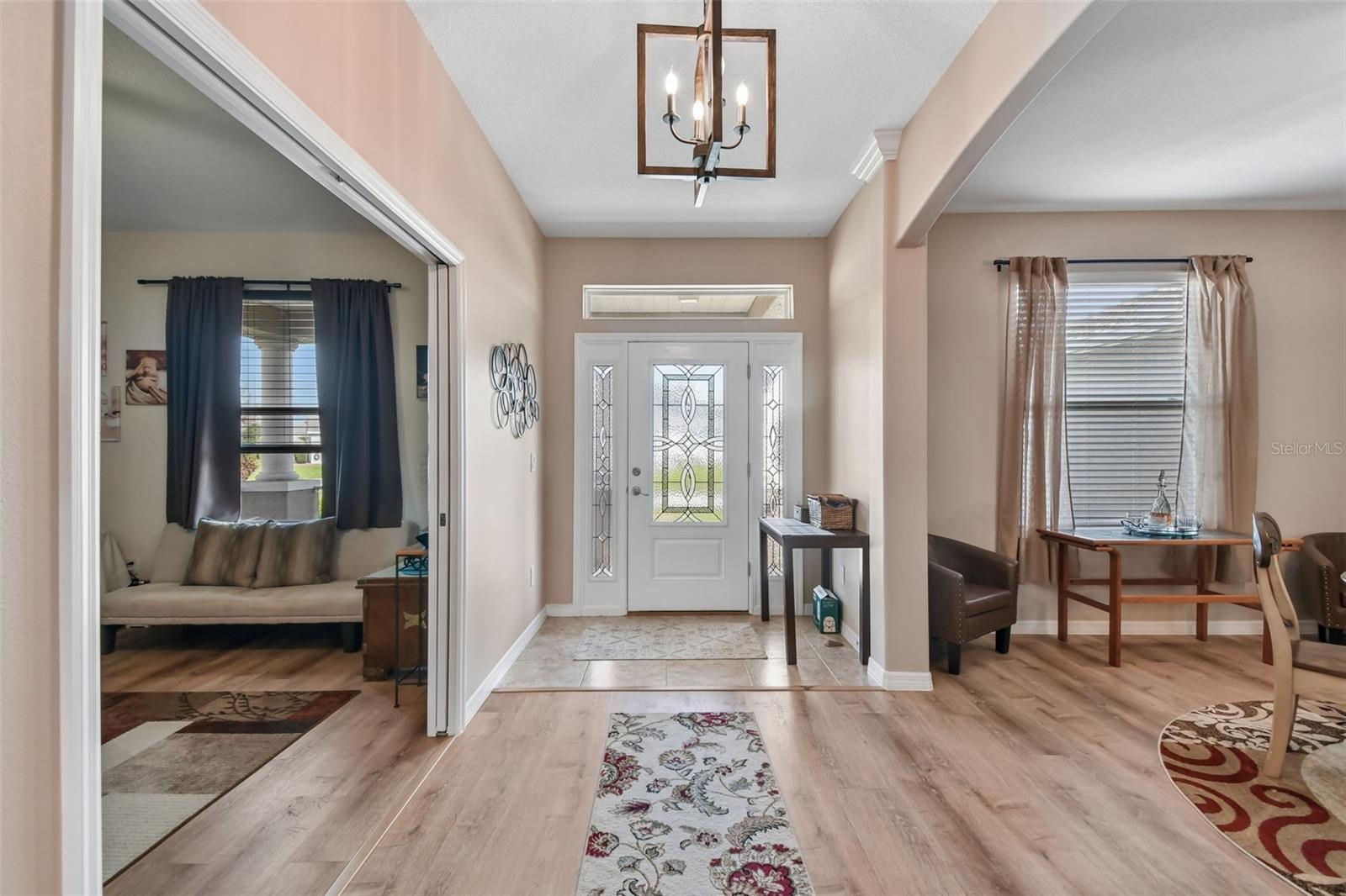 ARLINGTON RIDGE - Residential