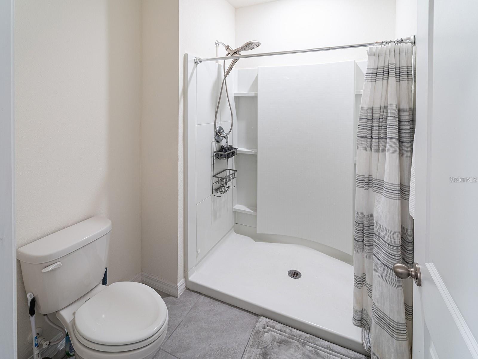 ASHBERRY VILLAGE PH 1 - Residential Lease