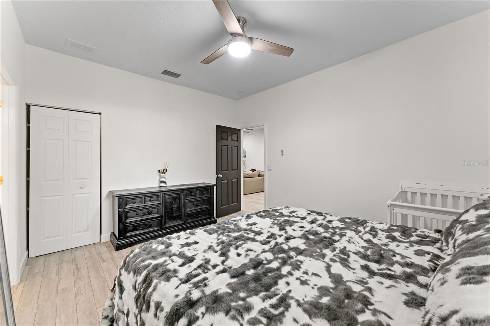 SUNNYLAND PARK 02 BLK 17 KINGSTON - Residential