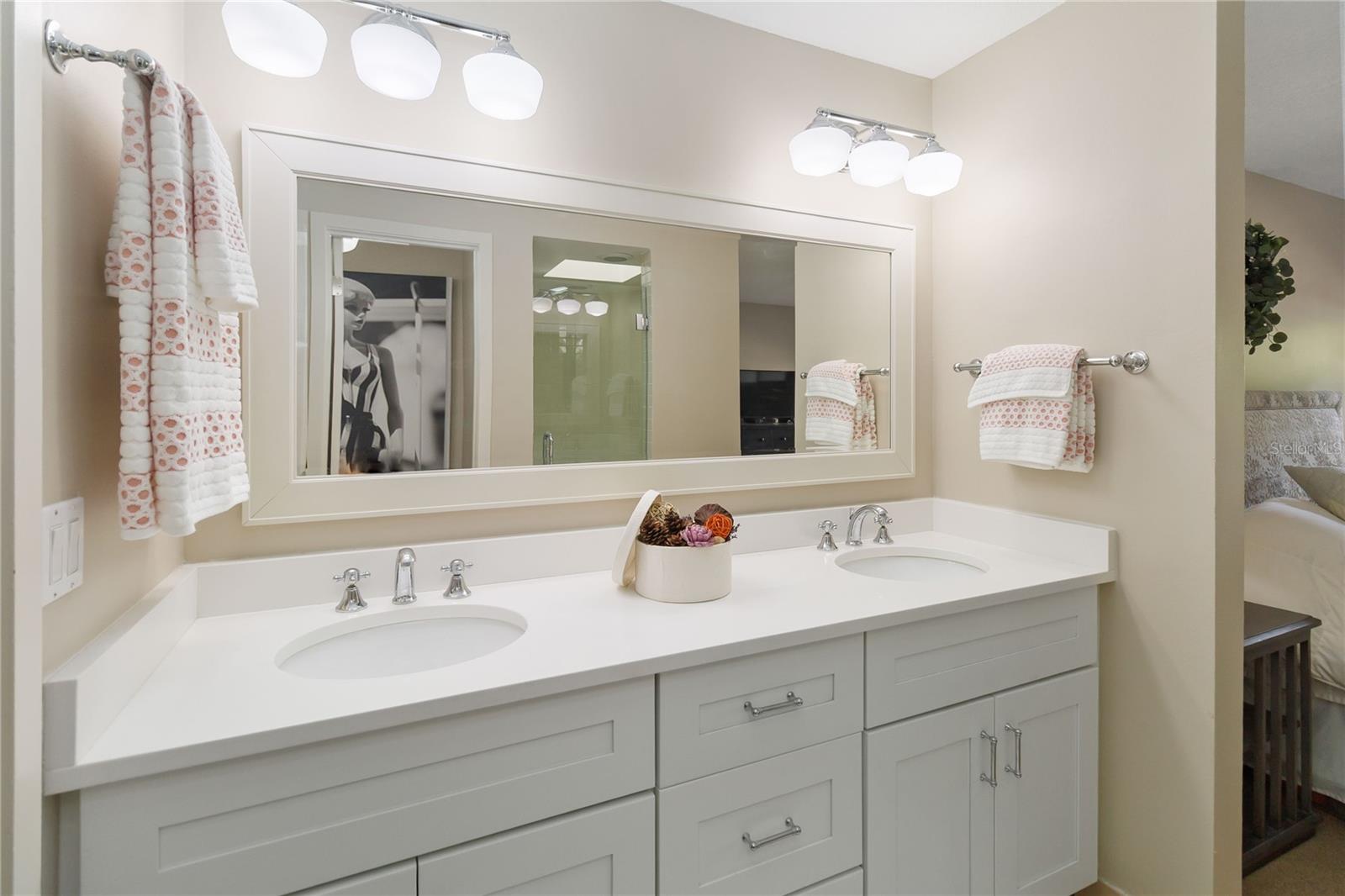 SUN BAY CLUB CONDO - Residential