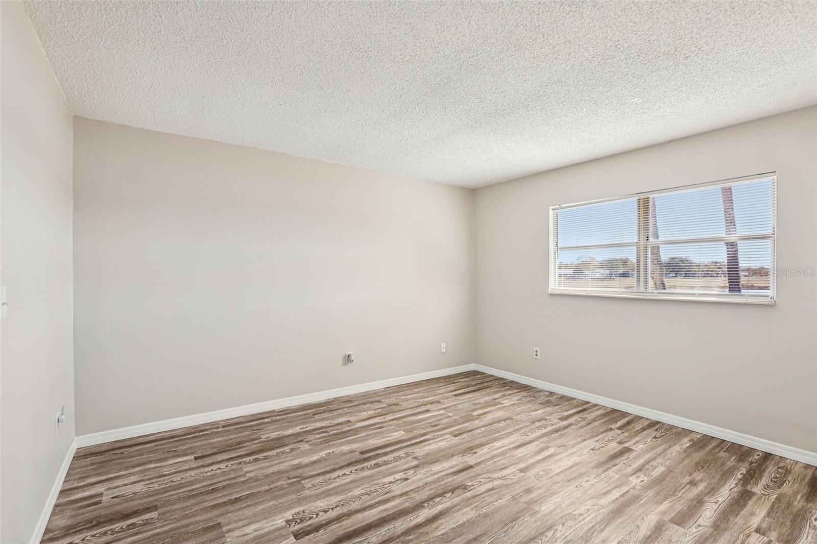 TIMBER OAKS FAIRWAY VILLAS CONDO - Residential