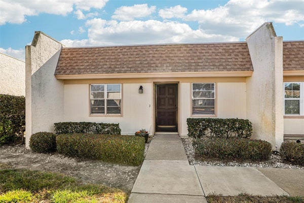 11120 CARRIAGE HILL DR APT 1, PORT RICHEY, FL 34668 - Image 78c6f368cbfb79fb1a837b62fb14d3fd/2930180127