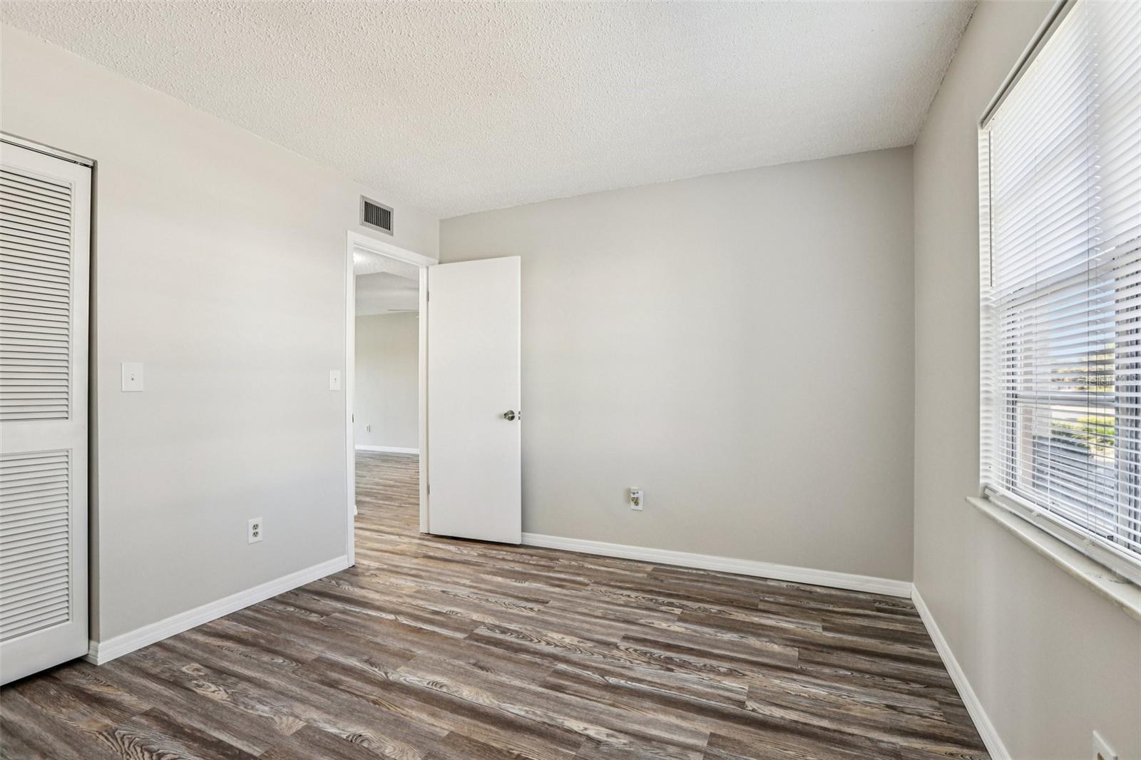 TIMBER OAKS FAIRWAY VILLAS CONDO - Residential