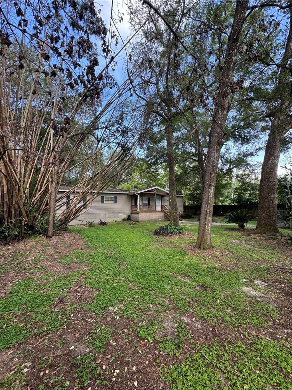 Photo of 5701 SE 33rd Court, Ocala, FL 34480 (MLS # TB8408957)