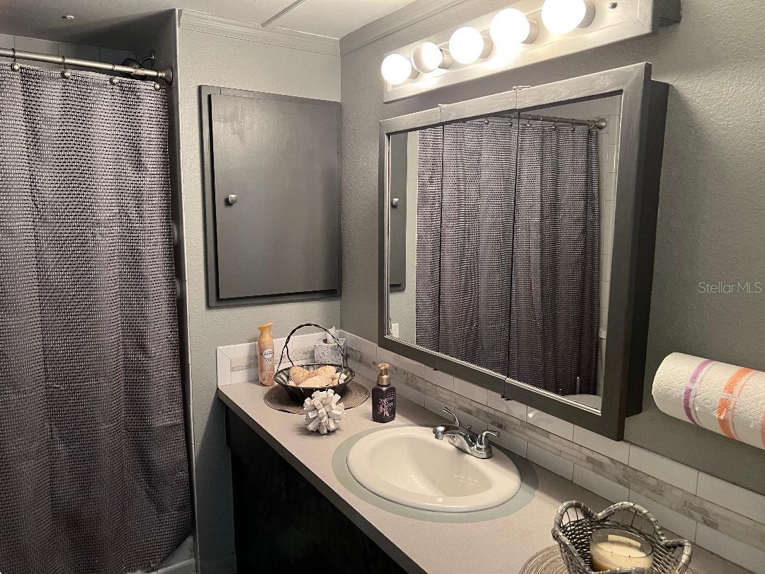 ALCOVE MOBILE HOME COMMUNITY UNREC - Residential