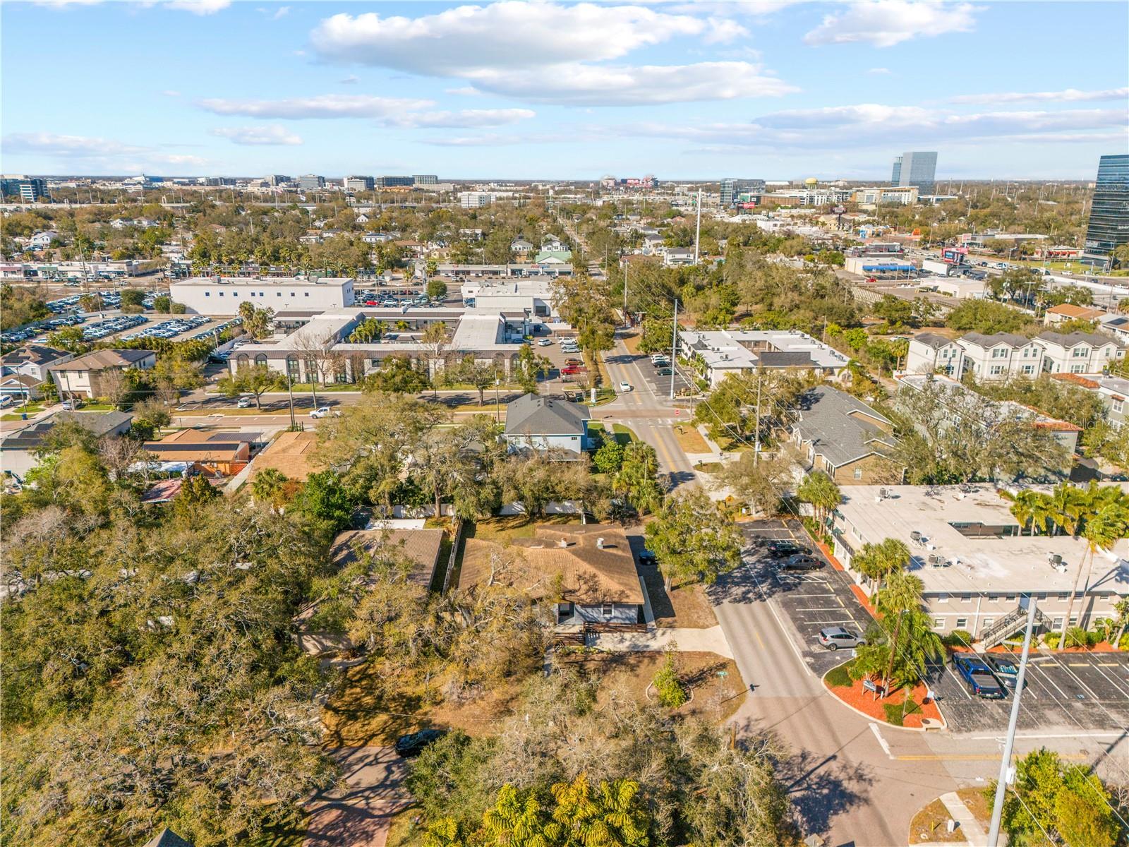 AZEELE PARK - Residential