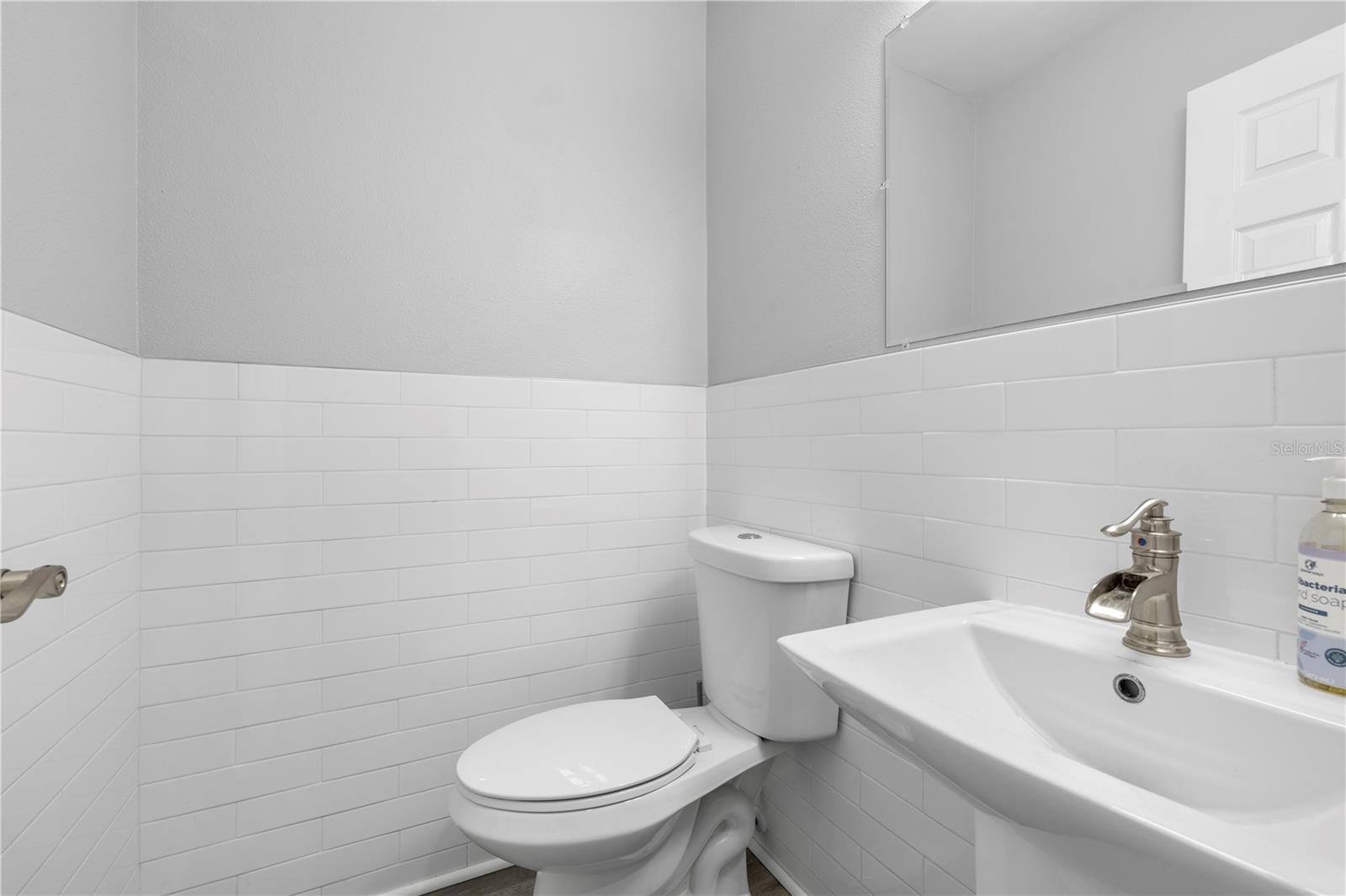 AZEELE PARK - Residential