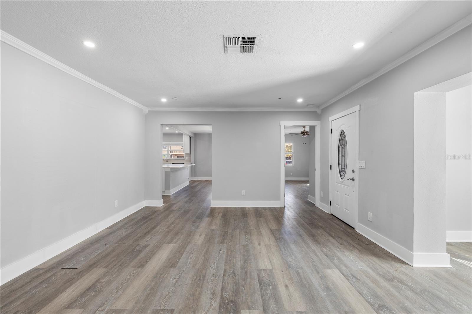 AZEELE PARK - Residential