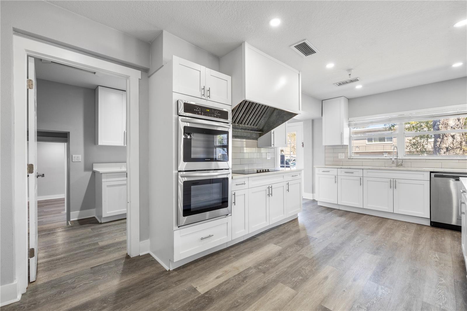 AZEELE PARK - Residential