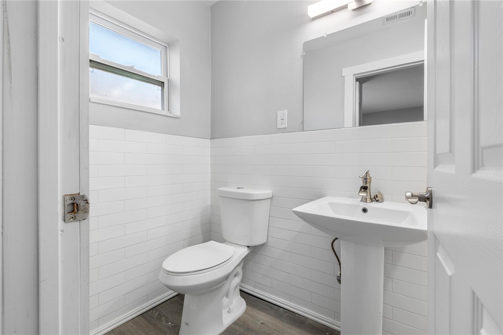 AZEELE PARK - Residential