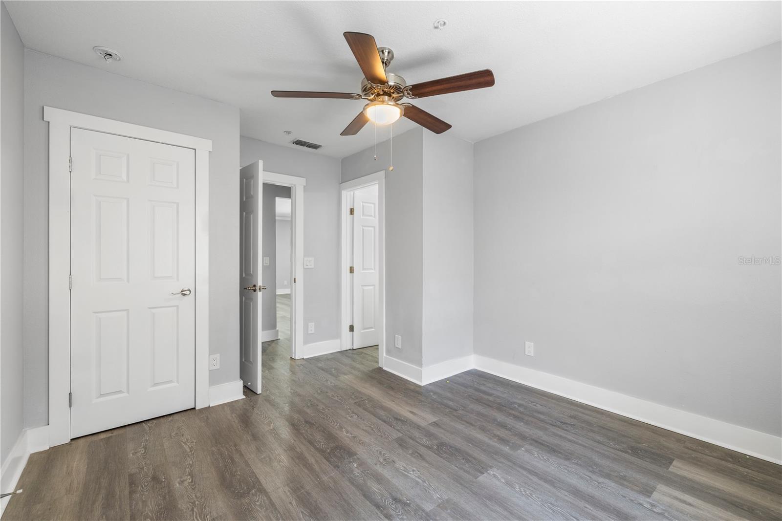 AZEELE PARK - Residential