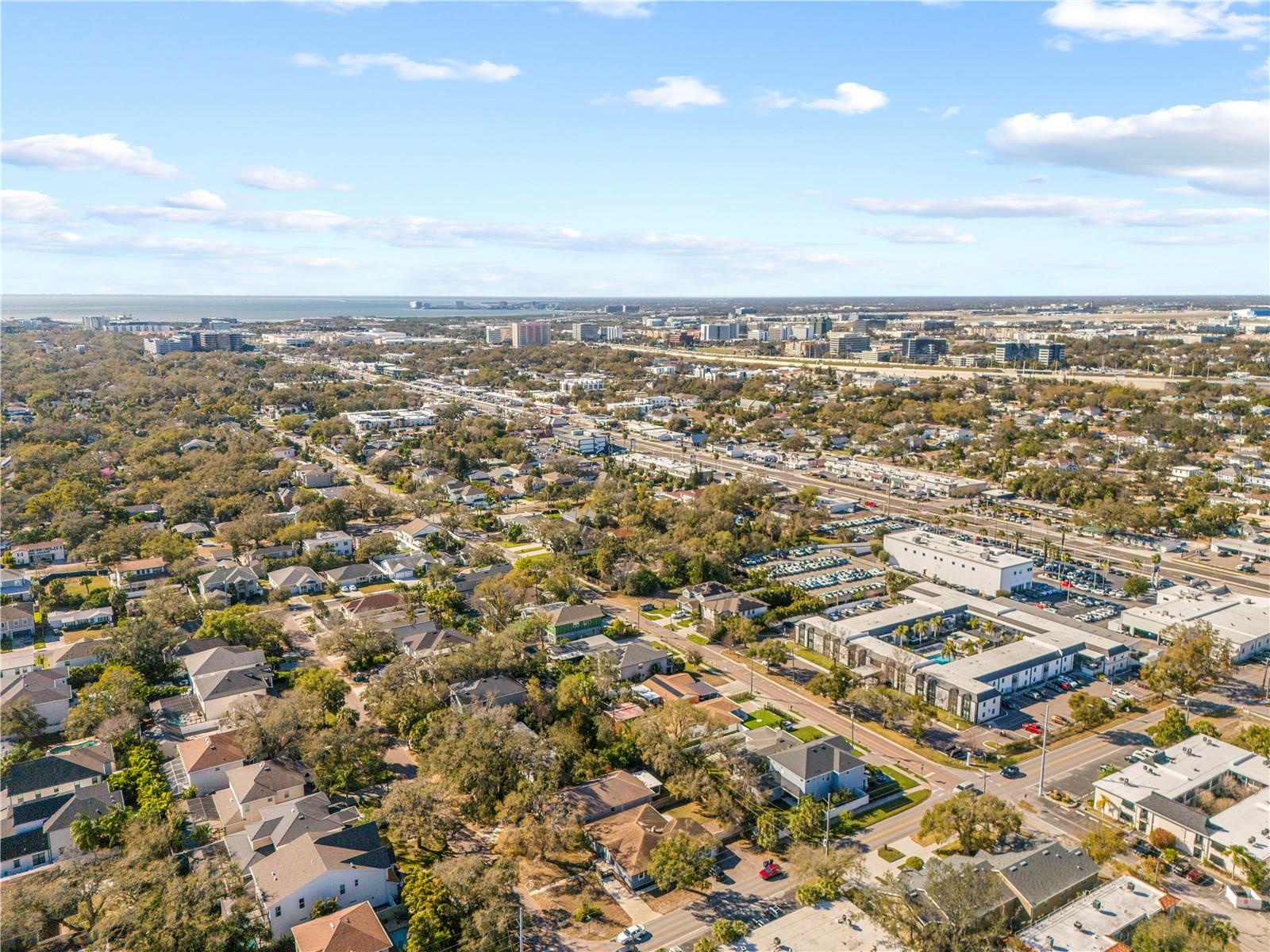 AZEELE PARK - Residential