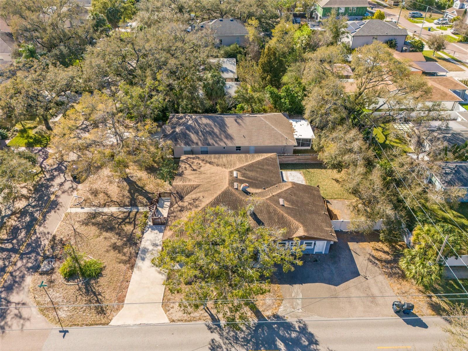 AZEELE PARK - Residential