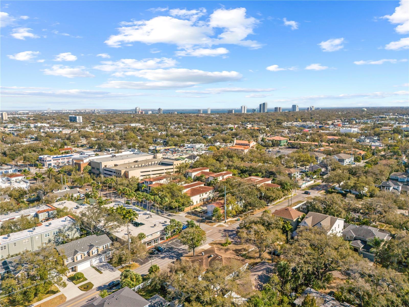 AZEELE PARK - Residential