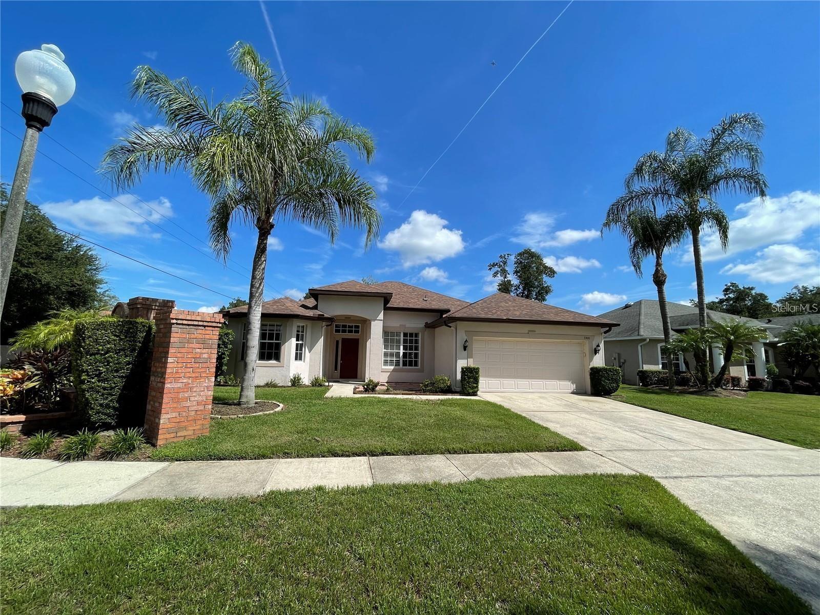 Winter Park Rental Home in Bennington Estates. Home offers 4 Bedrooms, 2 Baths, Split plan, Large Eat-in Kitchen w/Island, 2 Car Garage, 2234 Sqft under air, Tile & Laminate Wood flooring throughout home, Formal Dining Room & Formal Living Room with Bay Window. Enclosed Rear Patio that can be cooled, Large Backyard. The formal living area makes a great Den or Office space. Location offers quiet neighborhood with no rear neighbors, Mature Oaks, Walking distance to Lake Howell HS, also close to Shopping, Trinity Preparatory School, 417 and 408, Seminole County Schools.
